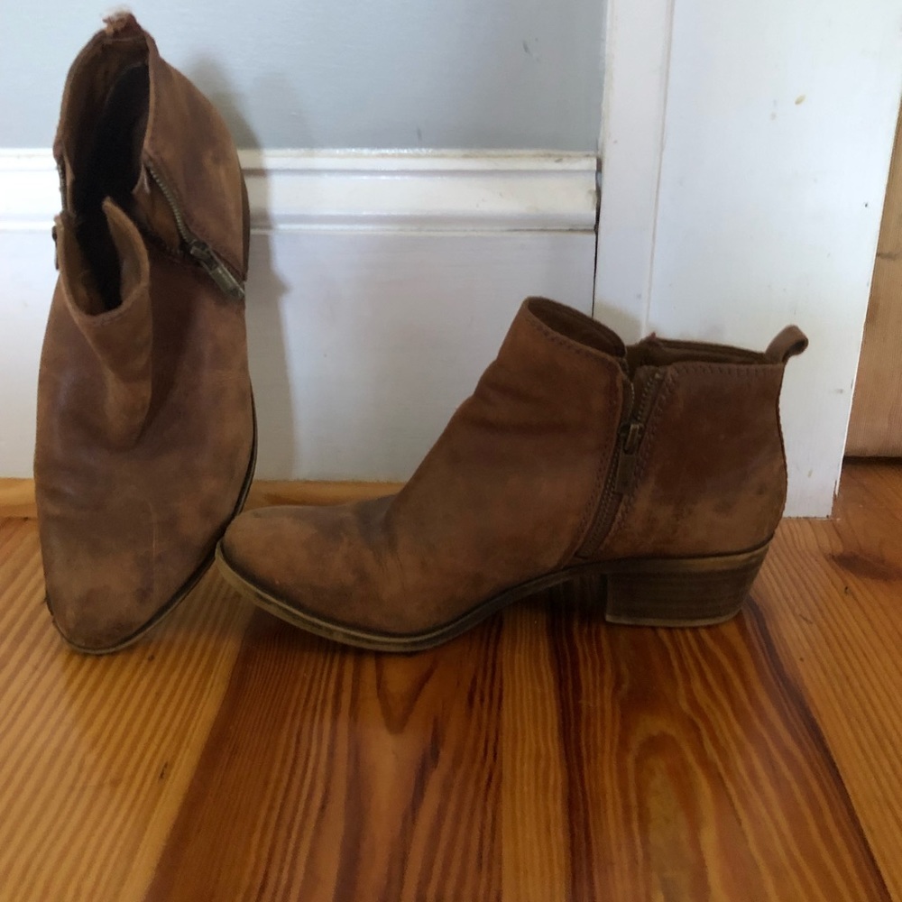 Fall boots - Picture 2 of 4